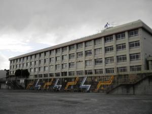 高谷小学校外観